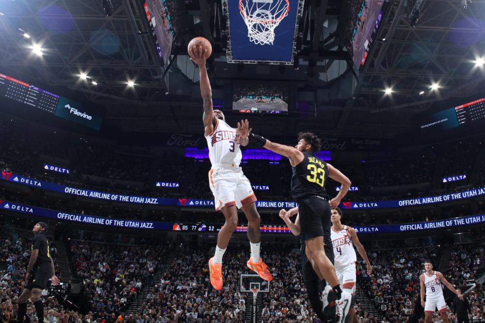 三中场支撑 三中场支撑