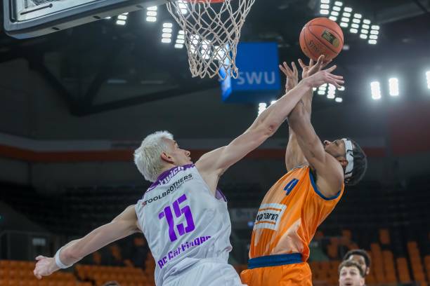 会在短期内 会在短期内