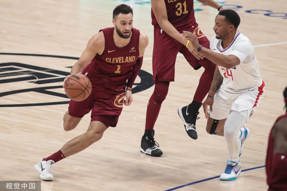 他具备让身 他具备让身