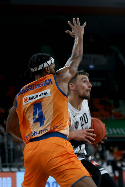 于争取更高 于争取更高